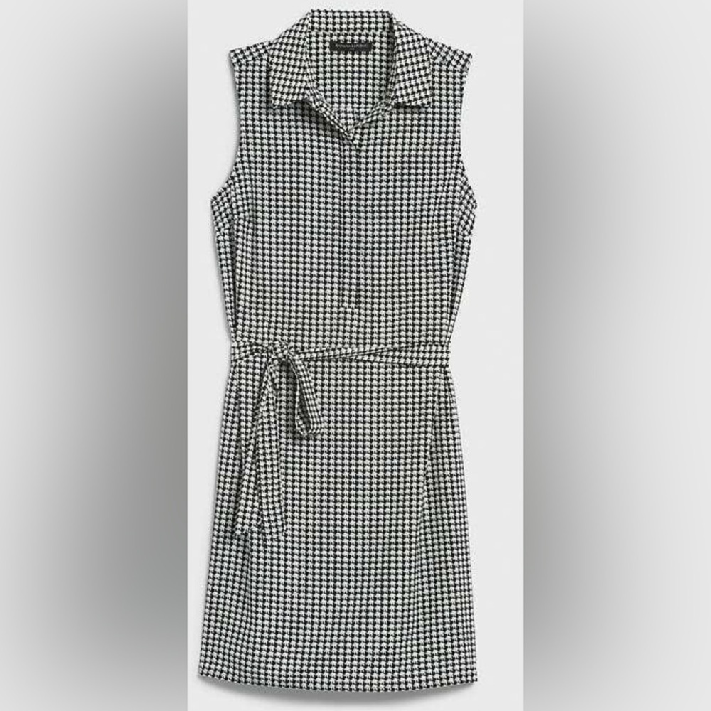 Banana Republic Casual Elephant Dress